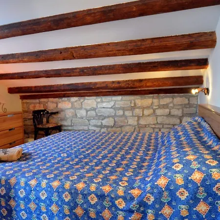 Apartament Valentina *